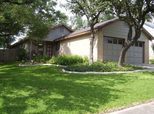 8906 Silent Cross, San Antonio, TX 78250