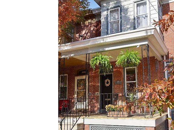 2nd image of 1209 W 7th St