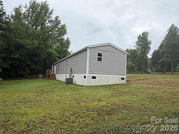 5th image of 1761 Brown Rd