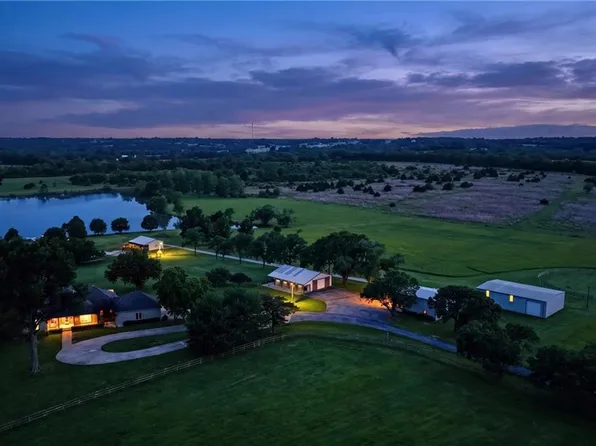 3341 W 271st St, Louisburg, KS 66053