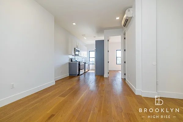 Rented by Brooklyn High Rise LLC | media 8