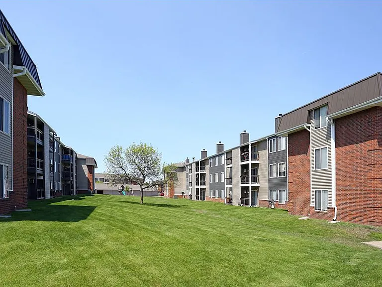 Penbrooke Place — Photo 33