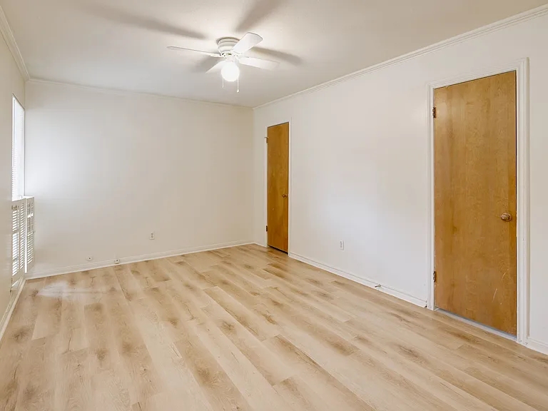 1201 Francis Dr — Photo 16