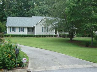 155 Marilyn Ct, Fayetteville, GA 30214