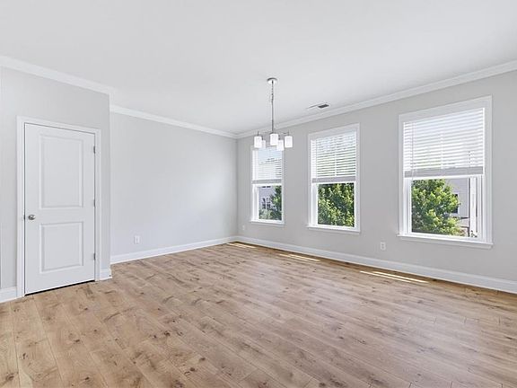 5th image of 1637 Venture Point Way