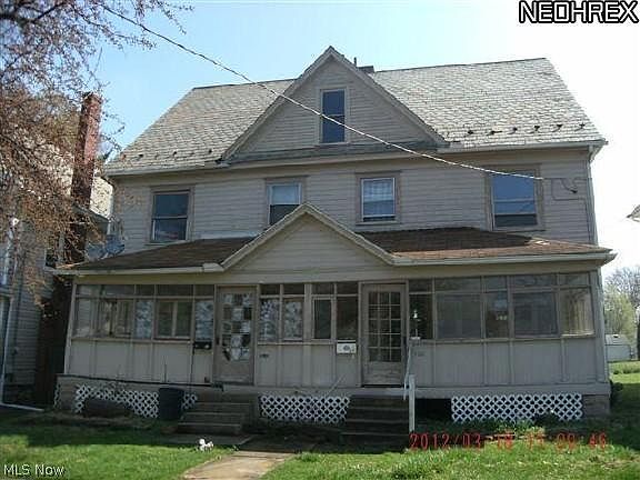 1st image of 520-522 McGill St