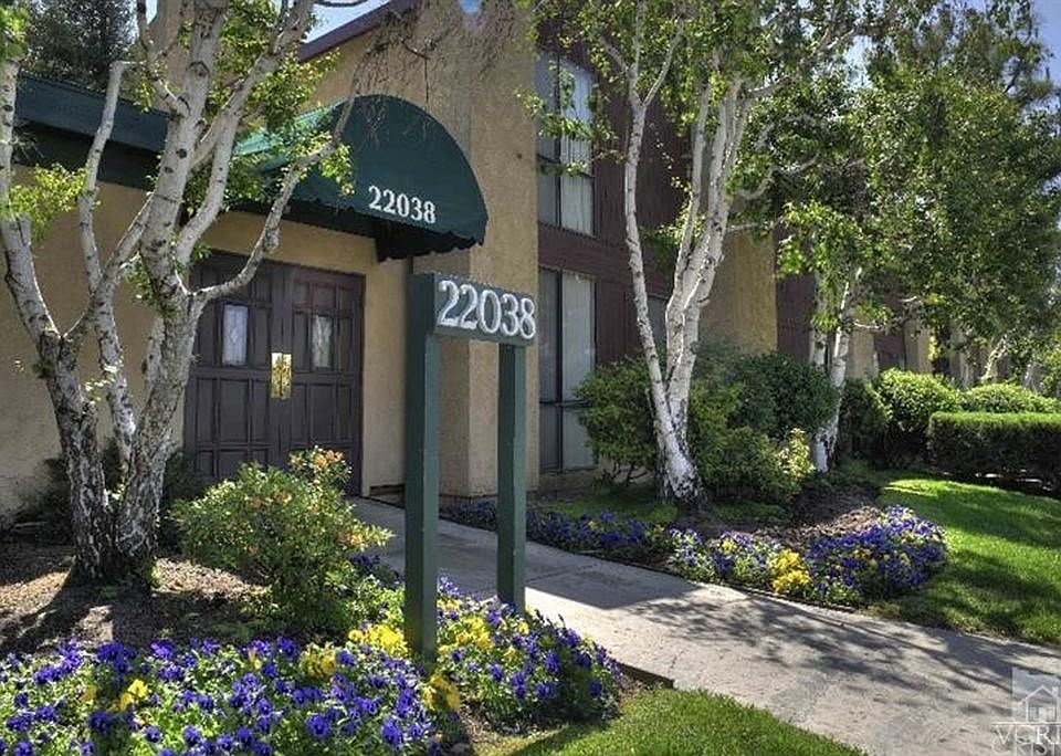 1st image of 22038 Vanowen St APT 223