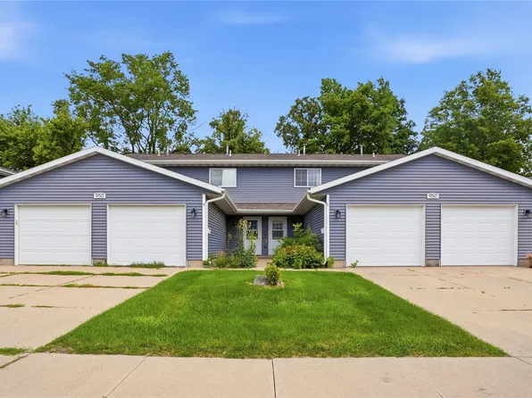 950 33rd Ave #C, Marion, IA 52302
