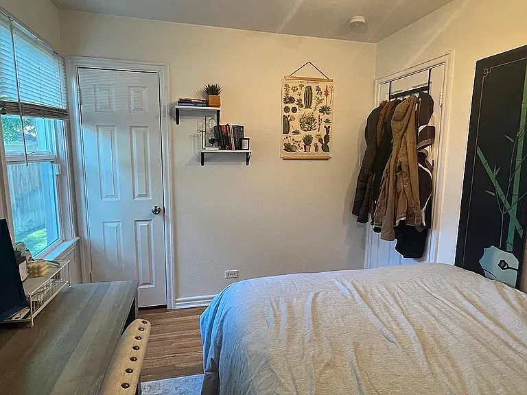 2040 S Knox Ct — Photo 11