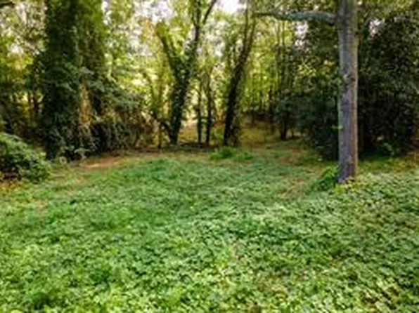 585 Mountain Rd, Westminster, SC 29693
