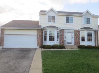 503 Parkside Dr, Carol Stream, IL 60188