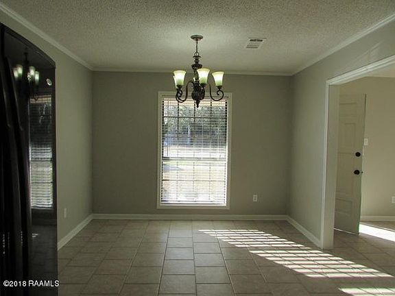 4th image of 303 Nashua Dr