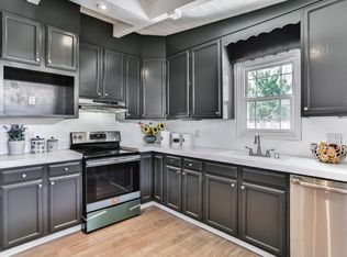 402 Fairway St, Hayward, CA 94544