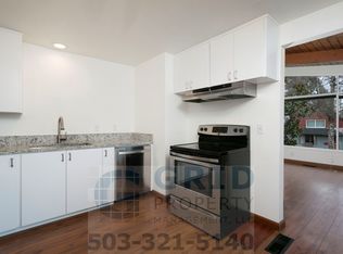 632 2nd St #0, Lake Oswego, OR 97034
