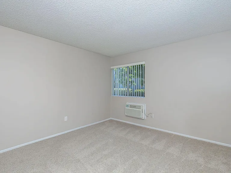 Arbor Court Apartment Homes — Photo 31