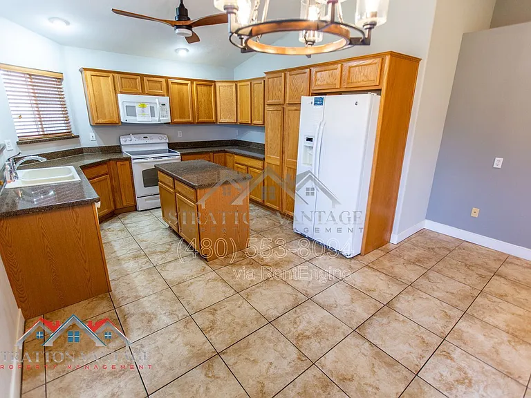 721 S Williams Pl — Photo 13