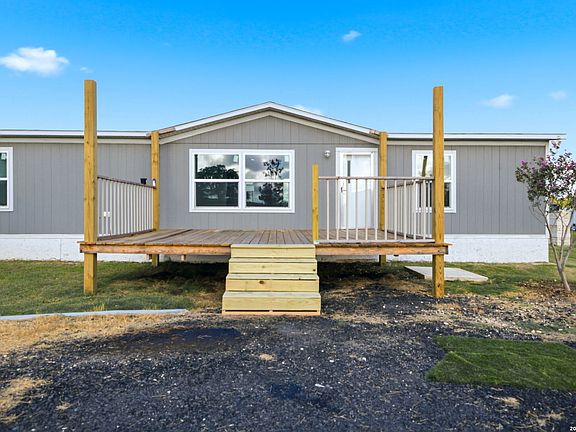 3rd image of 17111 NUEVA VIDA LN