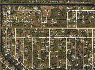 10180 Alexandria Ave, Englewood, FL 34224