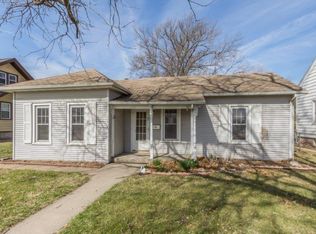 1616 J St SW, Cedar Rapids, IA 52404