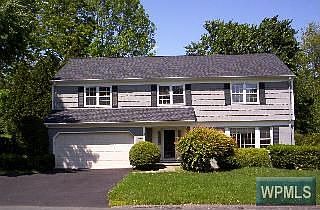 Spacious 4 Bedroom Colonial