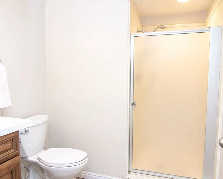1340 Ridgewood Ln — Photo 14