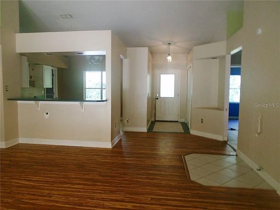 4th image of 725 Shantill Way