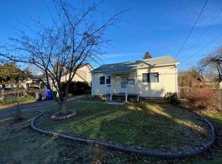 9259 SE Lincoln St, Portland, OR