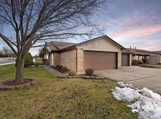 31806 Raymond Dr, Warren, MI