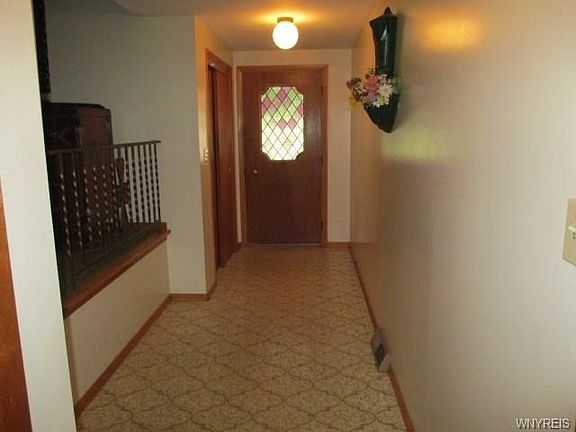 2nd image of 4272 Beetow Dr
