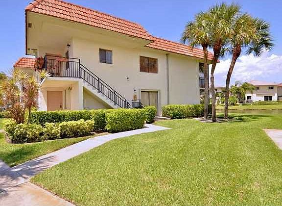 4th image of 358 Lakeview Dr APT 204