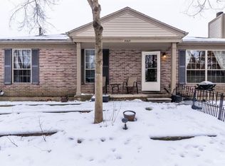 3065 Forest Creek Ct, Ann Arbor, MI 48108