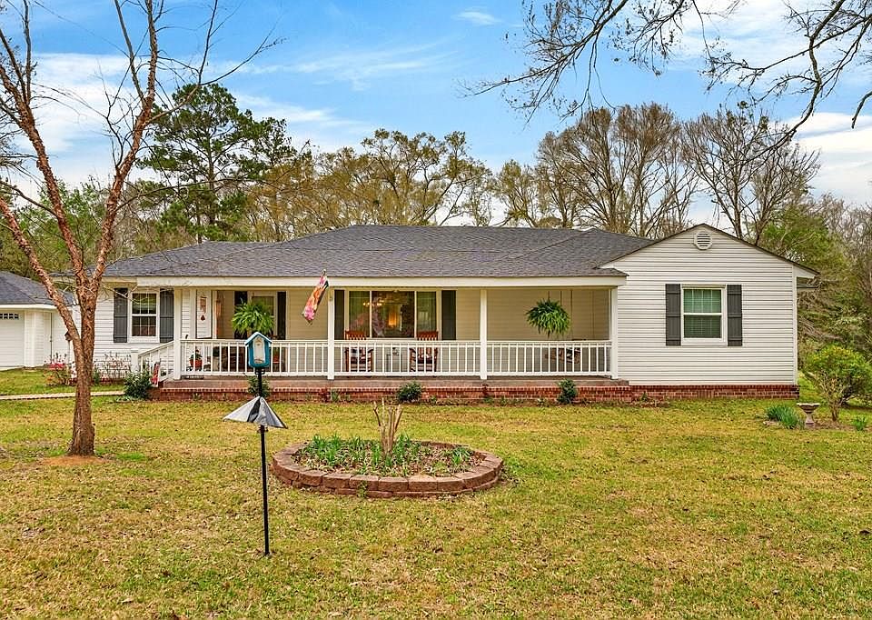 1st image of 38 Richard Johnson Rd