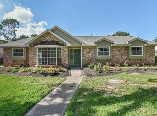 7722 Braesdale Ln, Houston, TX 77071