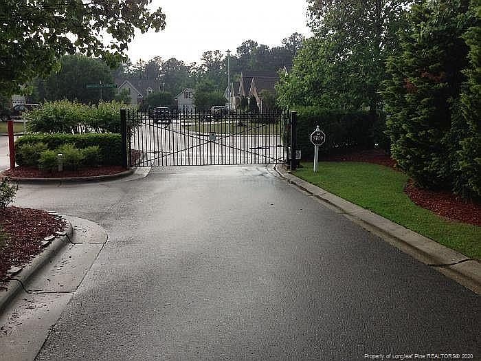 2nd image of 2991 Brookcrossing Dr