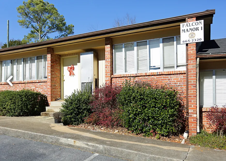 Falcon Manor I Apartments