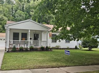 905 E Broadwell St, Albion, MI