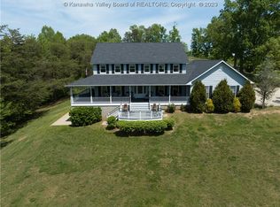 202 Charley Kessel Rd, Kenna, WV 25248