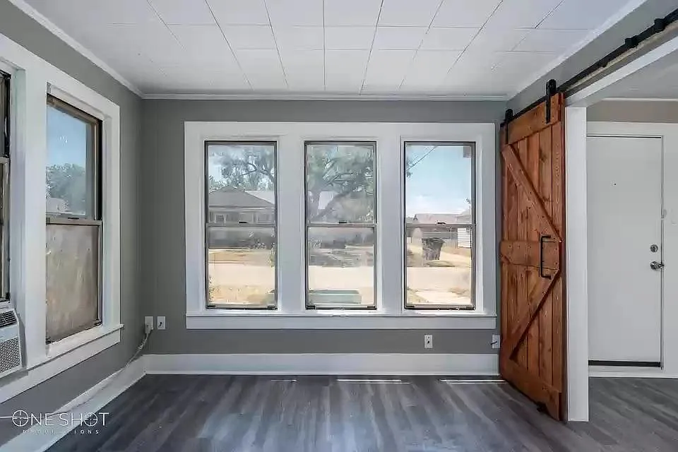 Studio, 360 sqft, $950 — Photo 4
