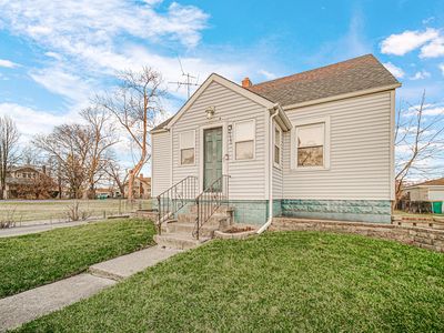 5711 Jackson St, Merrillville, IN, 46410