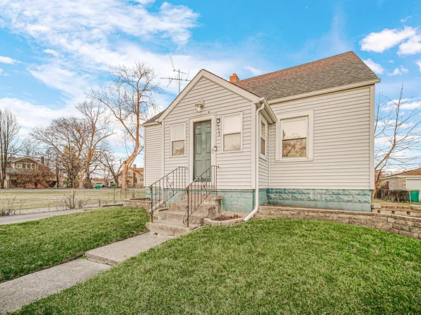 5711 Jackson St, Merrillville, IN 46410