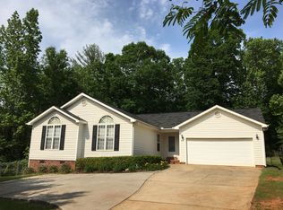 303 Enoree Rd, Travelers Rest, SC 29690
