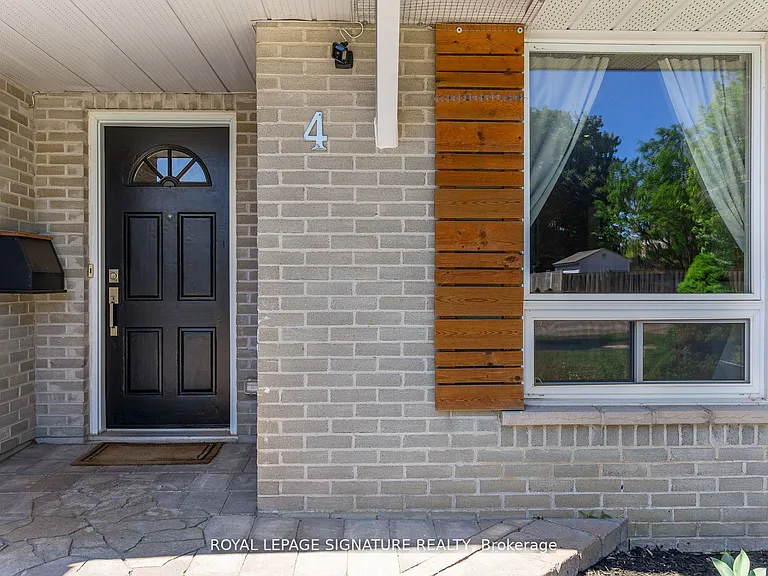 4 Patricia Ave #UPPER — Photo 5