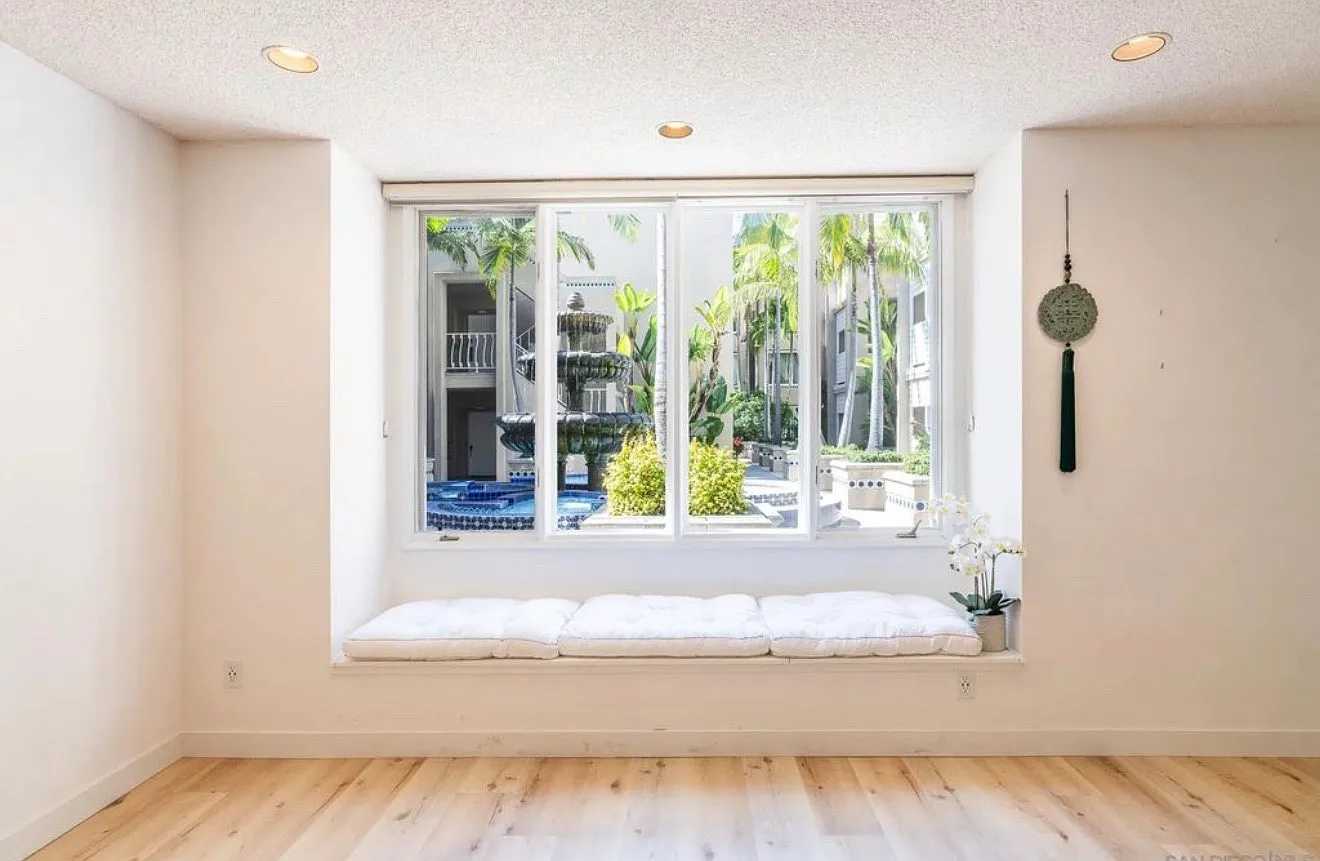 1 bed, 917 sqft, $3,500 — Photo 1