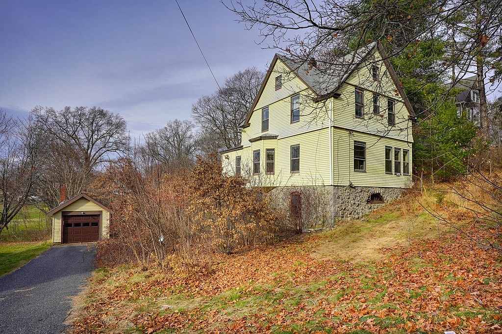 54 Freedom St, Hopedale, MA 01747 Zillow