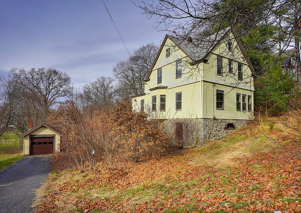 54 Freedom St, Hopedale, MA 01747 Zillow