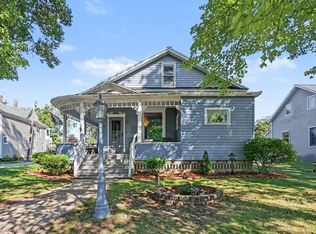 2082 Torrent St, Muskegon, MI 49441