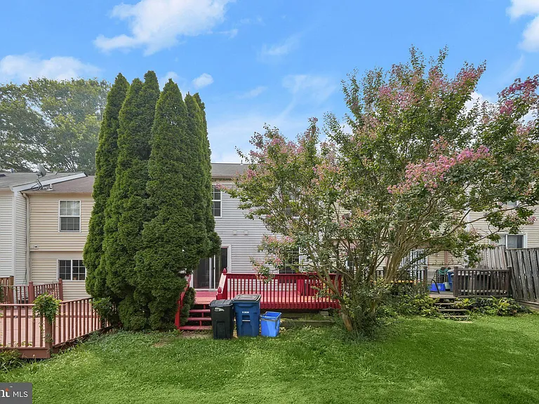 12405 Gooderham Way — Photo 32
