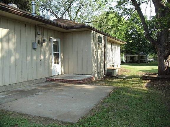 3rd image of 1305 S 13th St