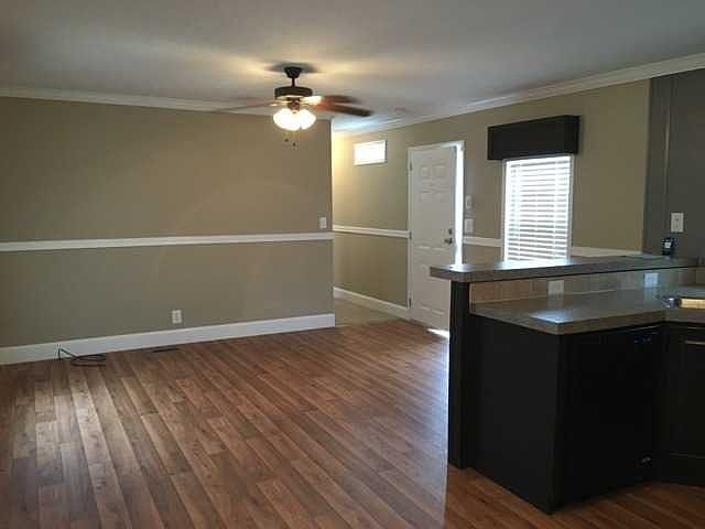2nd image of 27 Pine Valley Trl NW
