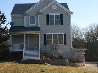 34 Stephen French Rd, Swansea, MA 02777